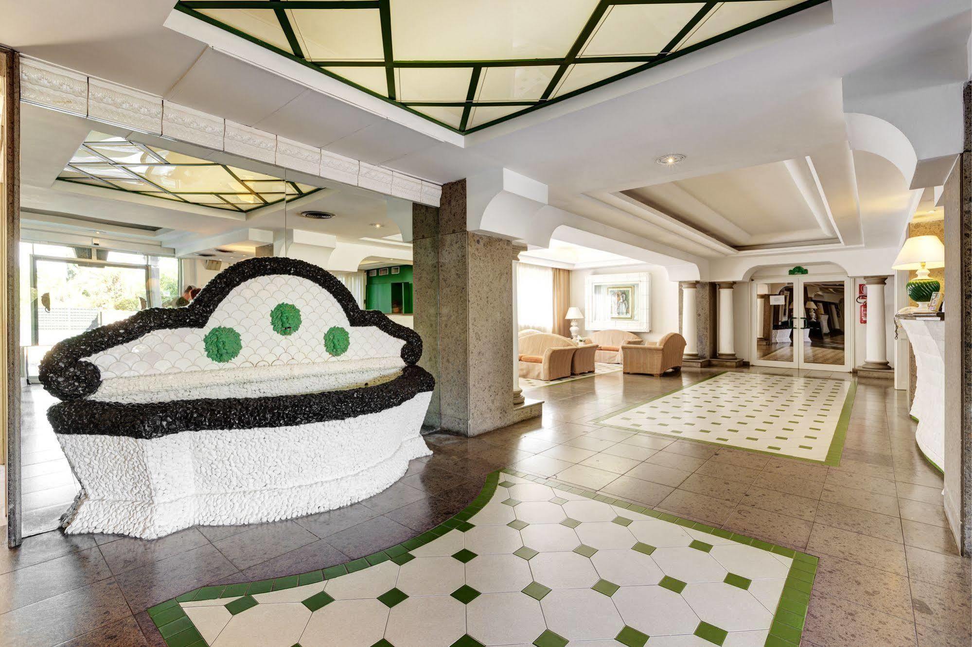 Aris Garden Hotel Casal Palocco Eksteriør billede