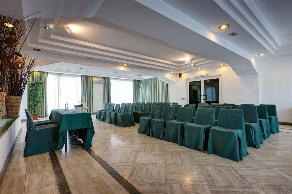 Aris Garden Hotel Casal Palocco Eksteriør billede