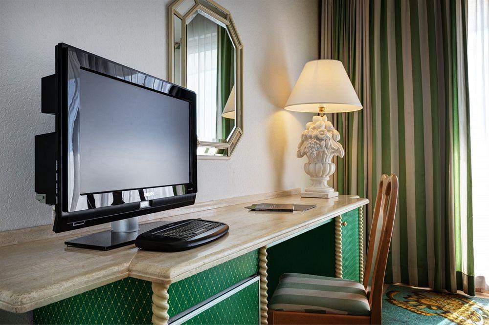 Aris Garden Hotel Casal Palocco Eksteriør billede